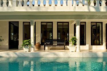 20th Century Colonial Villa, Goa 4